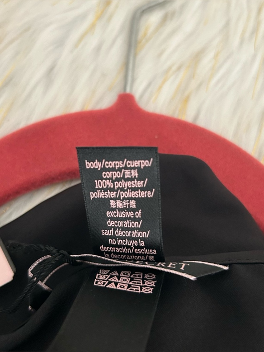 Victoria’s Secret Black Satin Kimono Robe - Picture 6 of 7